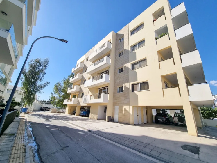 City Vibrance Apartment — отель с удобным расположением в Ларнака