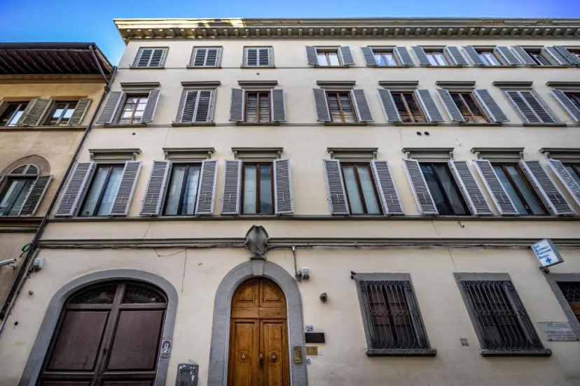 Hs4U Ricasoli Luxury apartment near Duomo N.2 — отель в Флоренции, Италия