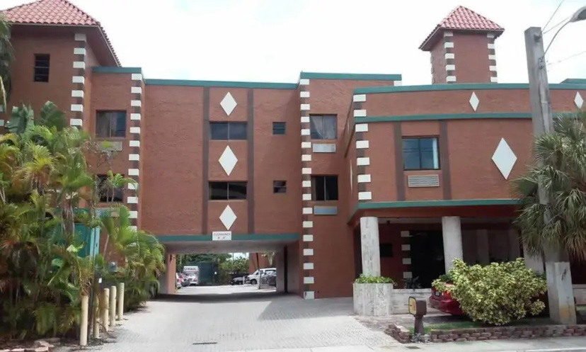 Miami Princess Hotel 2 — отель в Майами, Соединенные Штаты Америки