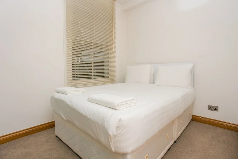 Цены на 2 Bedroom Apartment In Fulham в Лондоне
