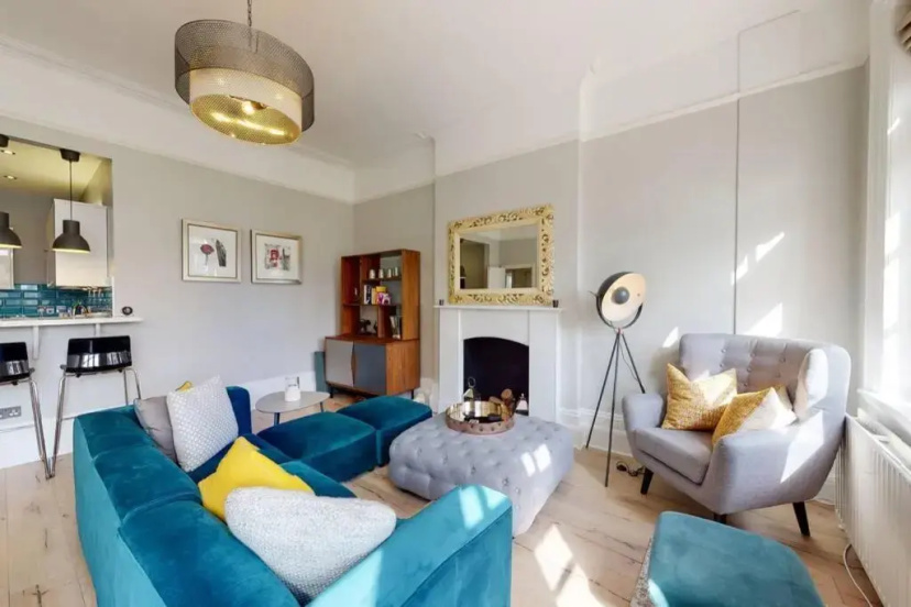 Modern 2 Bed Flat - the Black Dog Pub Apt - 6 Mins From Vauxhall Station — отель с удобным расположением в Лондоне