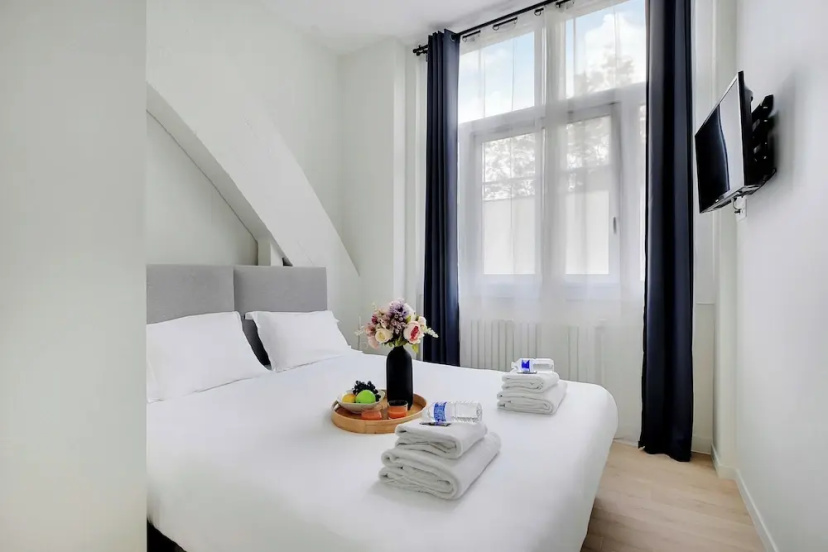 Luxurious Apartment - 2br/6p - Javel/tour Eiffel — отель с удобным расположением в Париже