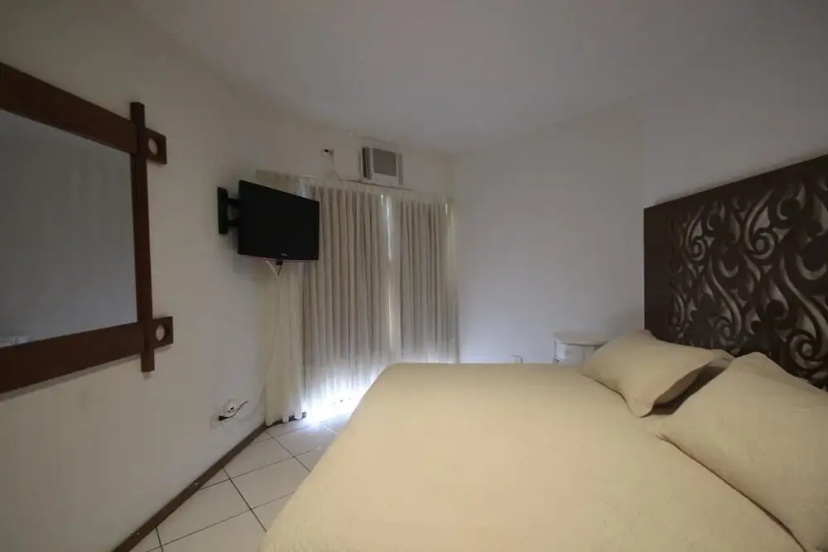 Цены на GoHouse Real Residence 1609 в Рио
