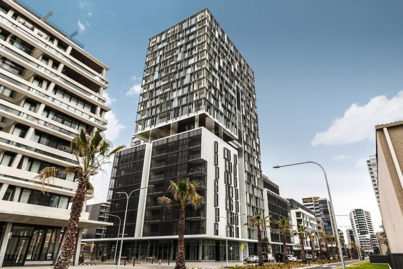 New Bright Apartment In Waterloo Near Park — комфортный отель в Сиднее