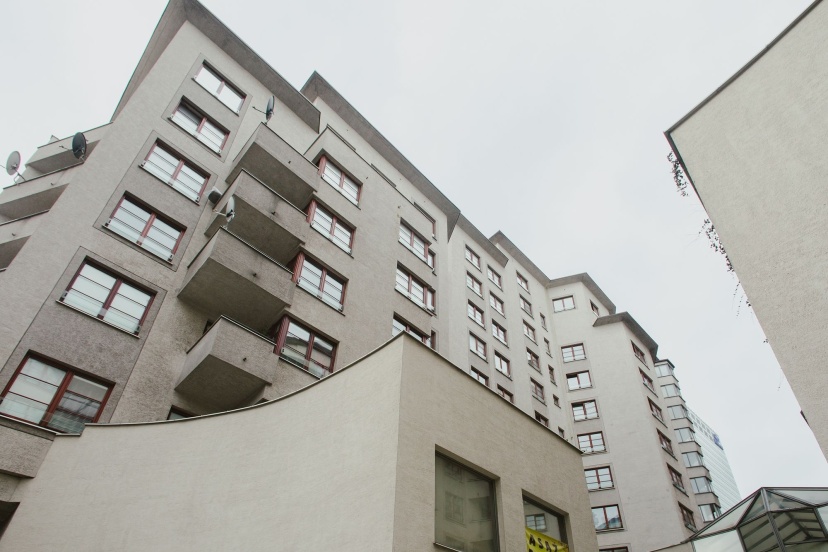 Lucka Rooms - My Sweet Lord B24.4 — комфортный отель в Варшаве