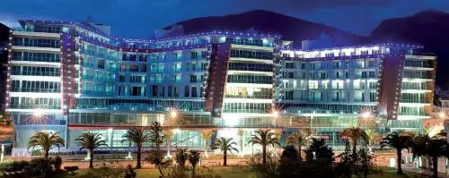 Studio Apartments 6 Palmi 3 — отель в Будва, Черногория
