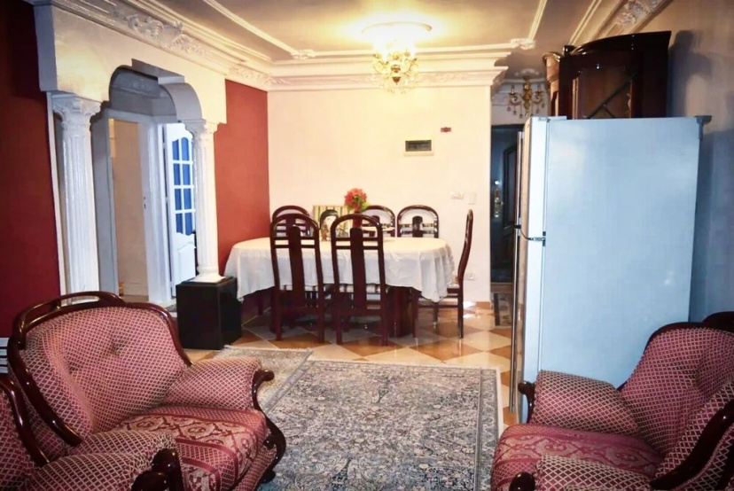 Room in Apartment - Best Price In Downtown, Walk Everywhere — забронировать отель в Александрии