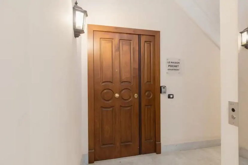 Цены на Apartment Maison Pochet в Неаполе
