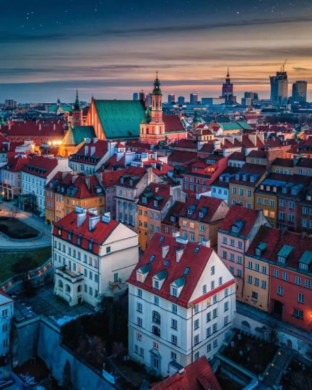 GOLD 2 King Size Bed, metro x2 free WiFi, 50'TV Netflix, HBO, AppleTV+ — отель с удобствами в Варшаве