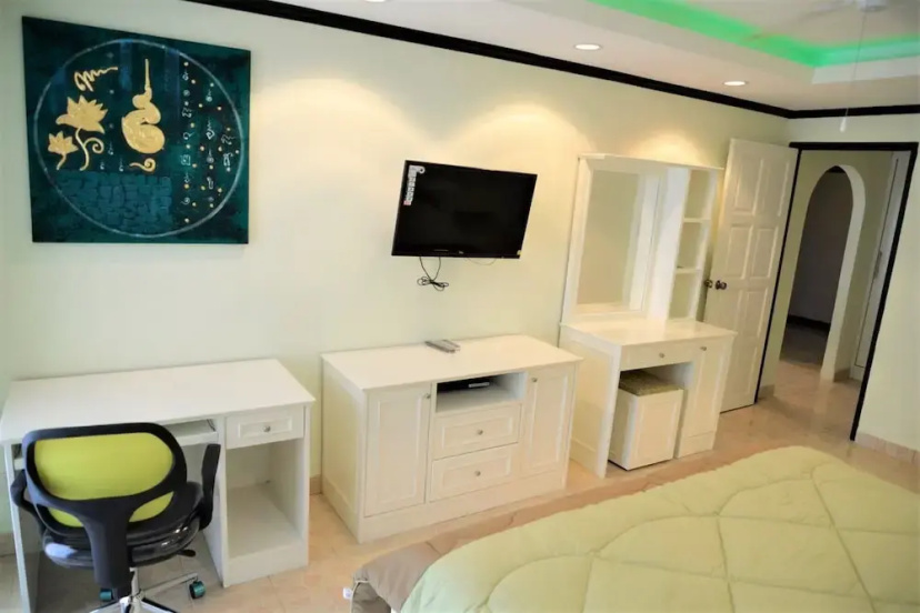 Sleek 1 bed Condo Jomtien — комфортный отель в Паттайе