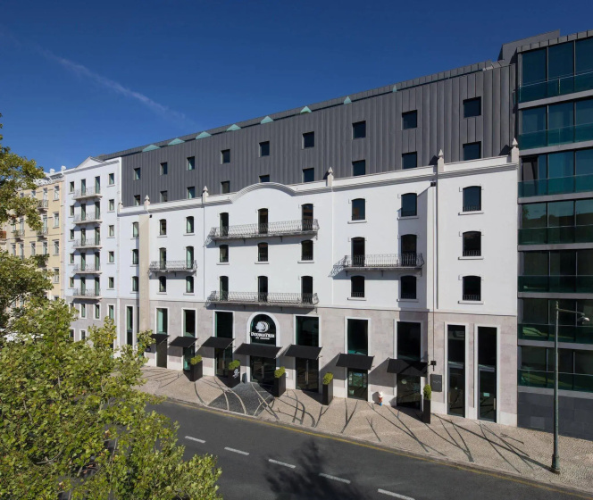 DoubleTree by Hilton Hotel Lisbon - Fontana Park — отель с удобным расположением в Лиссабоне