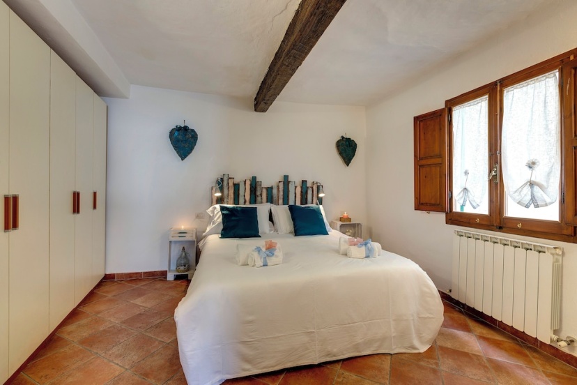 Mamo Florence - Toscanella Apartment — отель с удобствами в Флоренции