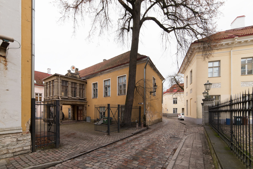 Tallinn City Apartments - Town Hall Square — отзывы гостей и цены
