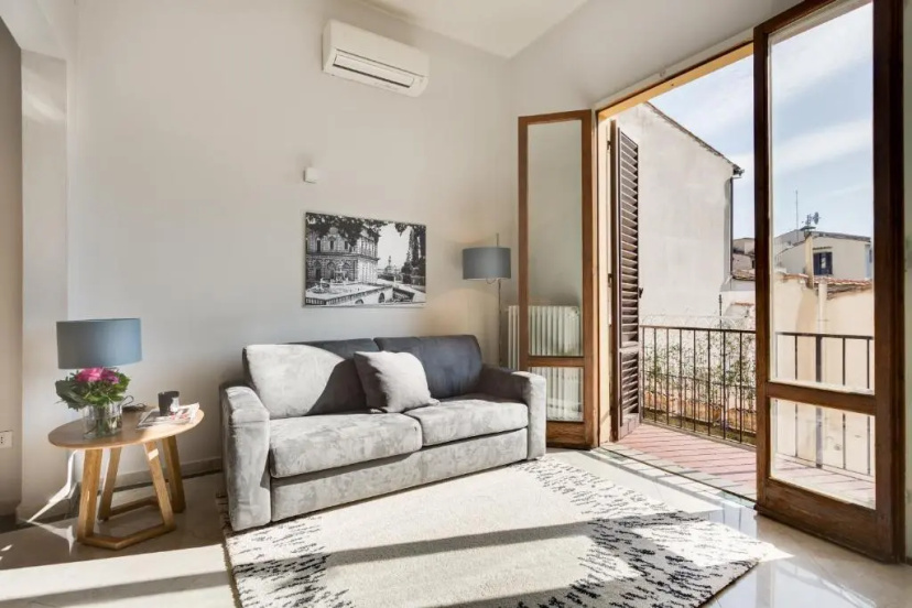 Apartments Florence- Palazzo Pitti — отель с удобствами в Флоренции