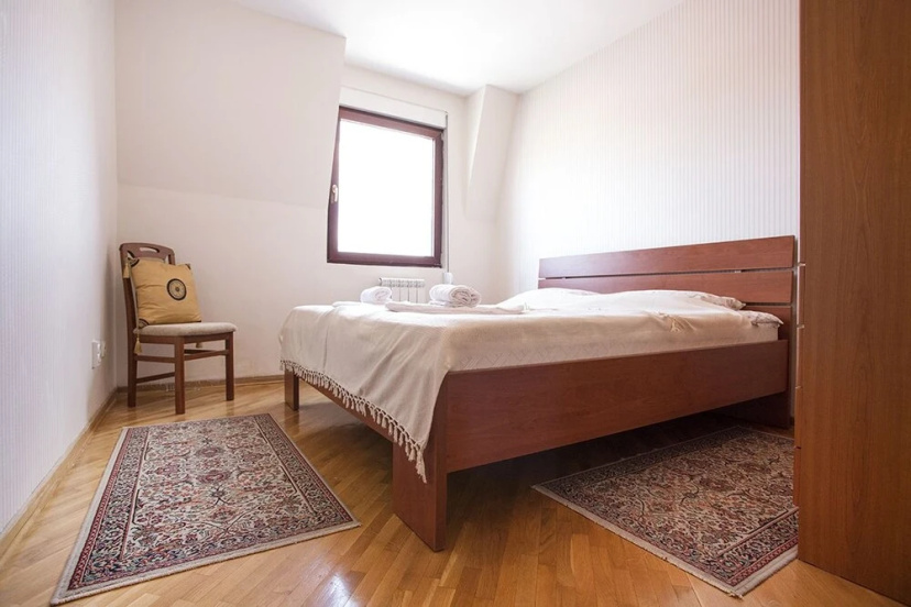 Apartment Maxim 3 — отель в Белграде, Сербия