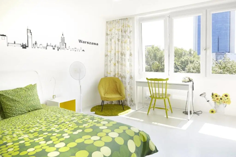 Lovely Sunny Flat in City Center — комфортный отель в Варшаве