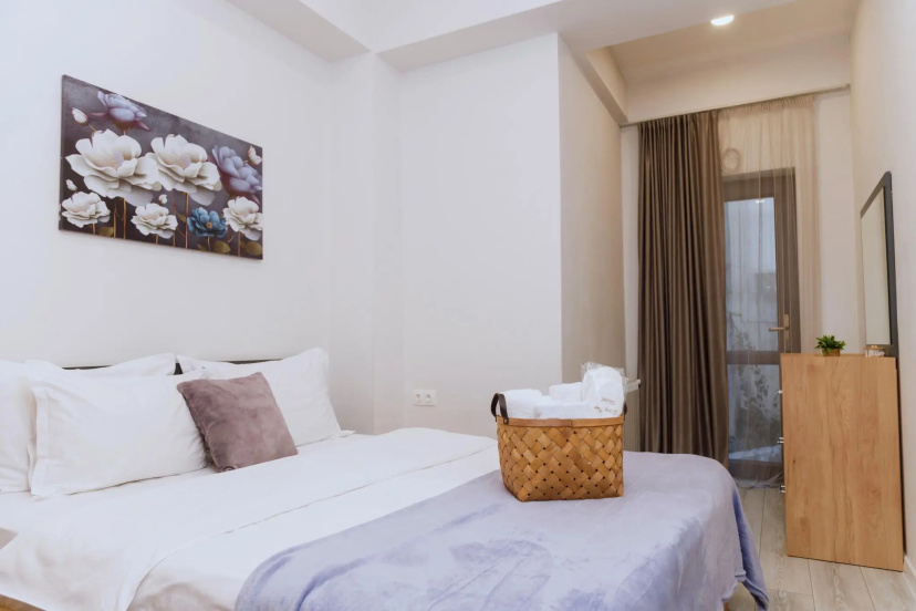 Stay Inn (Стей Инн) на улице  Мартироса Сарьяна 26/3 — забронировать отель в Ереван