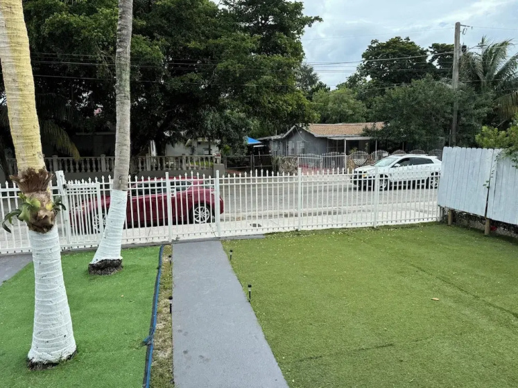 Safari Wynwood — отель с удобным расположением в Майами