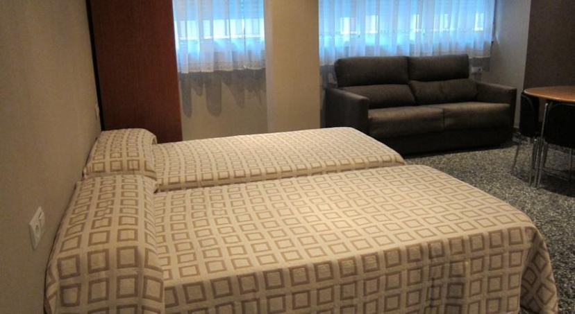 Apartamentos Abastos — забронировать отель в Валенсии
