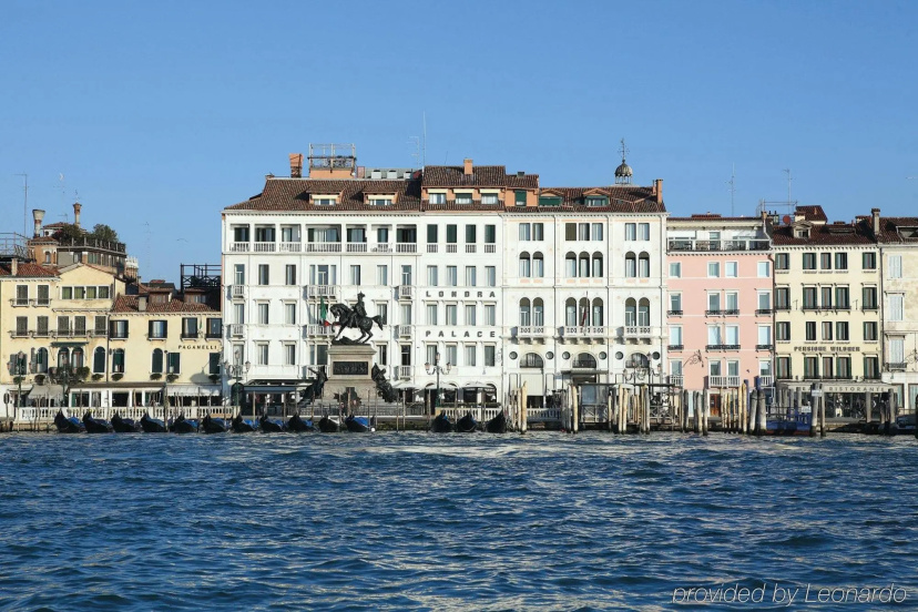 Londra Palace Venezia — отель в Венеции для семейного отдыха
