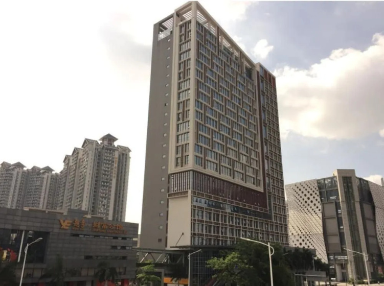 Yongke Apartment GZ Railyway Station — отель с удобствами в Гуанчжоу