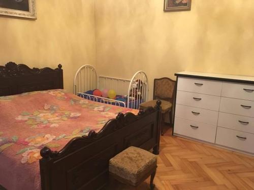 Irakli's Guest House — забронировать отель в Батуми