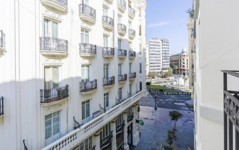 Apartamento Plaza Ayuntamiento — комфортный отель в Валенсии