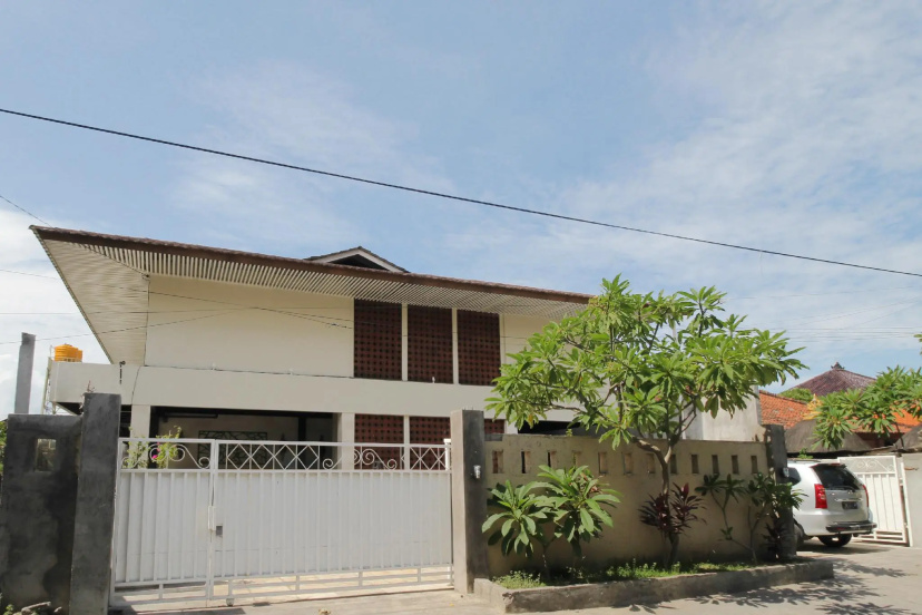 Цены на Matahari Guest House Denpasar в Денпасар