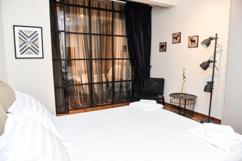 Central Apartment At Echarxia 2 Beds For 5 Pers — отель с удобствами в Афины