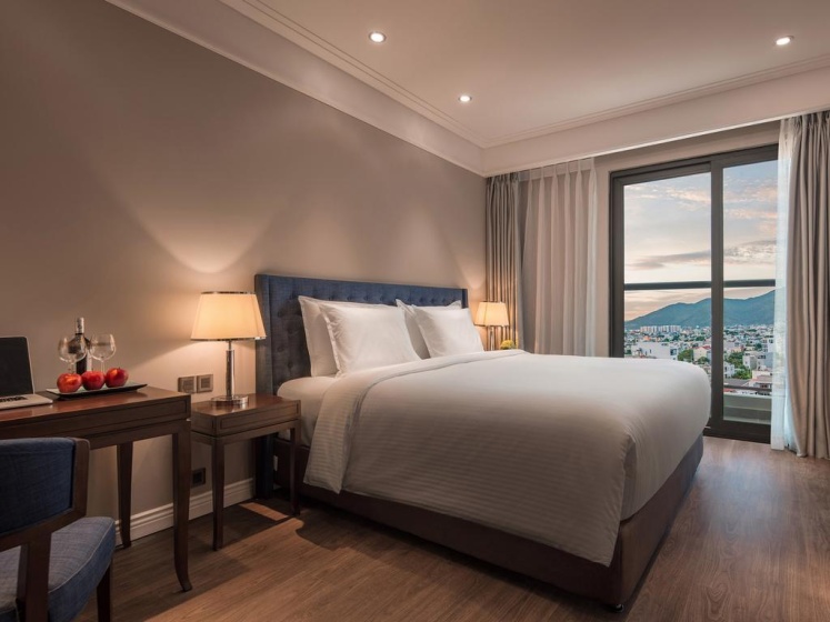 Altara Suites Da Nang — комфортный отель в Дананге
