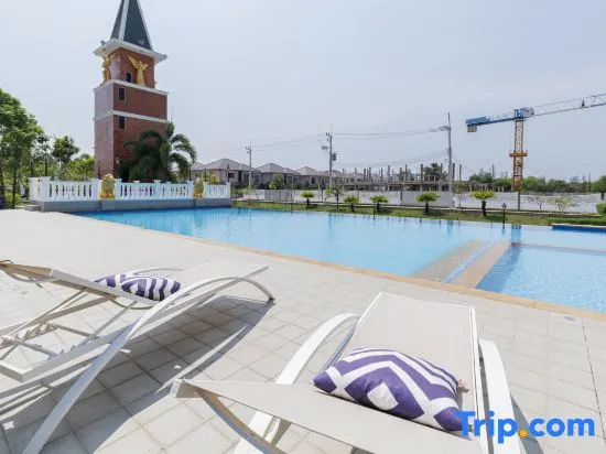 Pattaya town house three bedroom pool villa 【8 minutes drive to floating market + swimming pool】 — комфортный отель в Паттайе