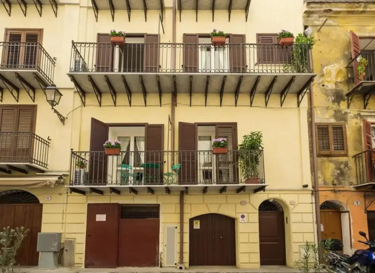 Casetta alla Cala by Wonderful Italy — комфортный отель в Палермо