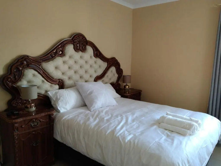 Цены на Jacmo Guest Private Rooms в Кейптауне