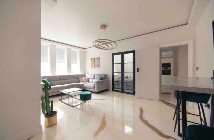 Entire Luxury Apartment in Greater London — отель с удобствами в Лондоне