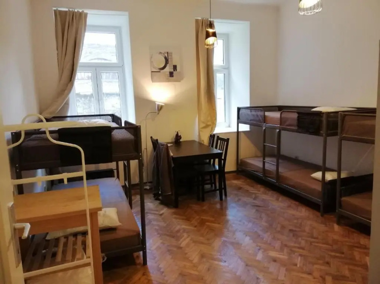 Цены на Max Out Apartment в вене