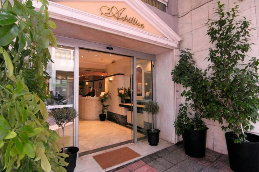 Otel' Achillion — отель в удобной локации в Афины