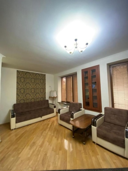 Cozy Apartment on Abovyan Street by Home Elite — отель с удобным расположением в Ереван