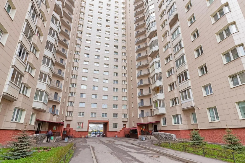 Аппартаменты у метро Ладожская — забронировать отель в Всеволожск