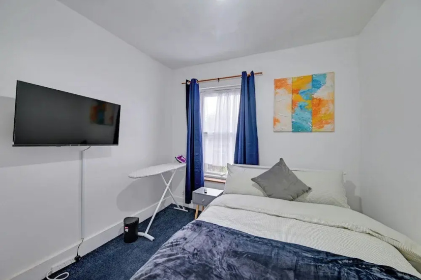 Цены на Sleeps 4 - Near Tottenham Stadium w Free Parking в Лондоне
