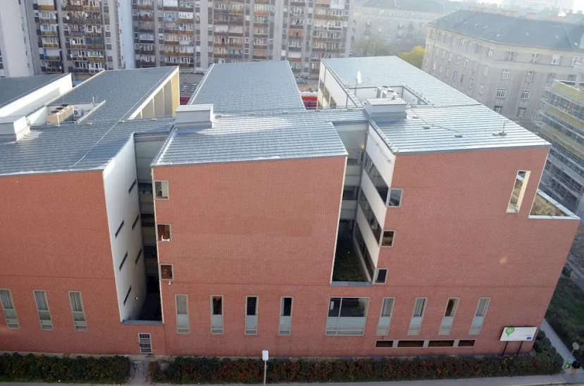 Corvin-Szigony Apartments — отель с удобствами в Будапеште