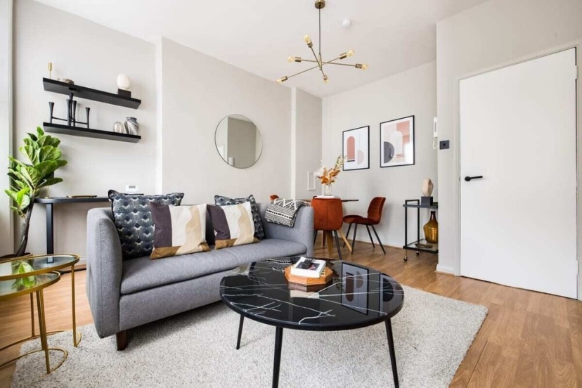 The Notting Hill Hideaway - Quaint 1bdr Apartment — комфортный отель в Лондоне