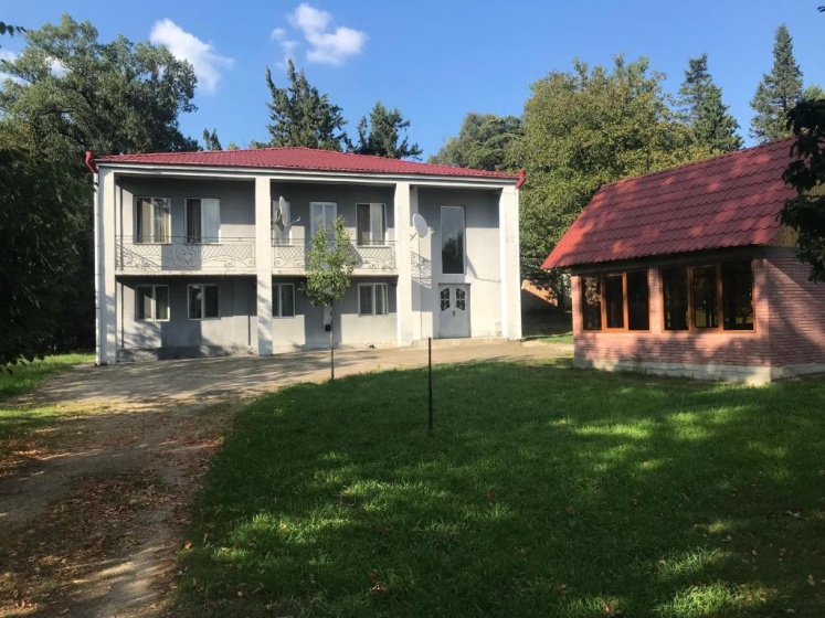 Villa ipo — отель с удобствами в Кутаиси