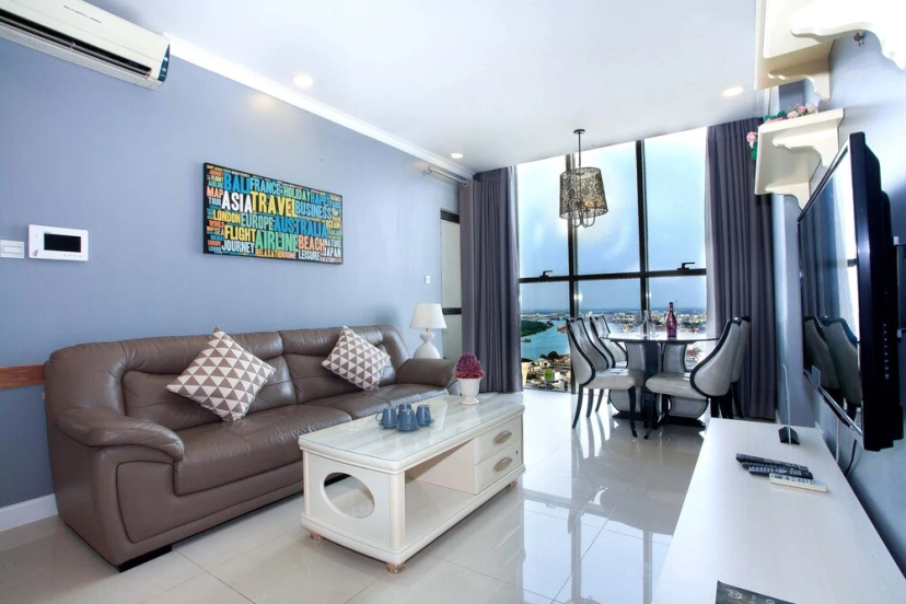 3 bedroom Icon56 apartment — отель с удобствами в Хошимине