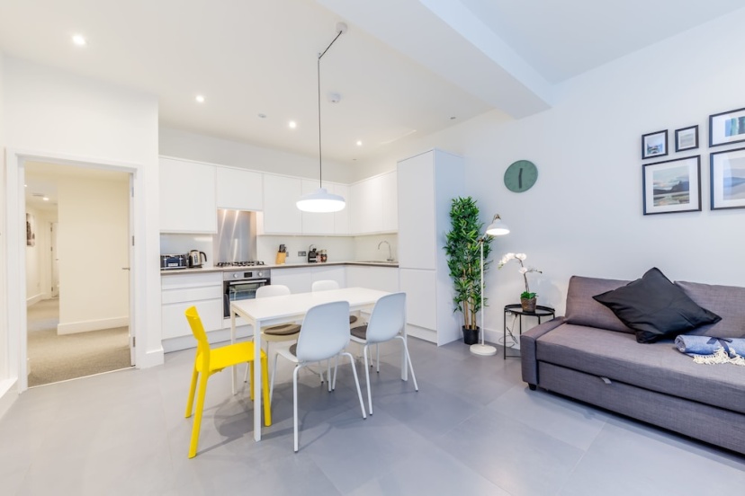 3 Beds Apartment near Euston by City Stay London — отель с удобствами в Лондоне