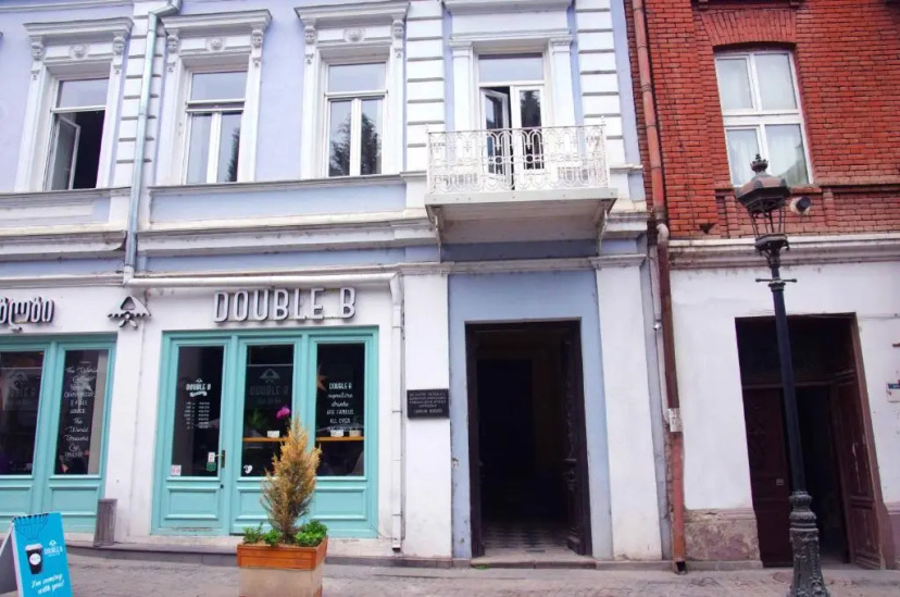 Apartment on Tabidze — отзывы гостей и цены