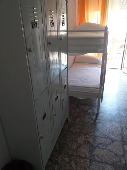 Hostel alexander — забронировать отель в Неаполе