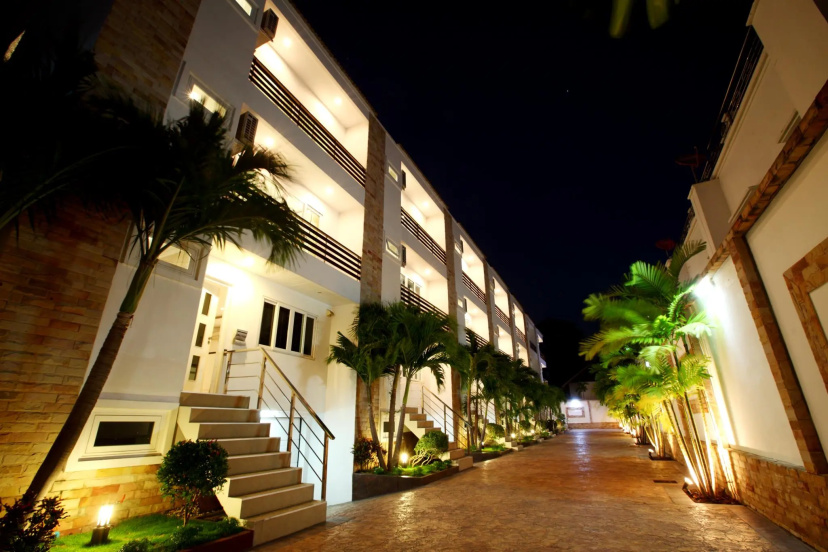 Wongamat Pool Villas By Pattaya Sunny Rentals 3 — отель в Паттайе, Таиланд