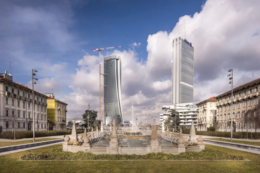 City Life – RentClass Poliuto — отель с удобствами в Милане