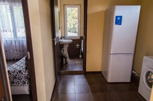 Guest House Salamander — забронировать отель в Сириусе