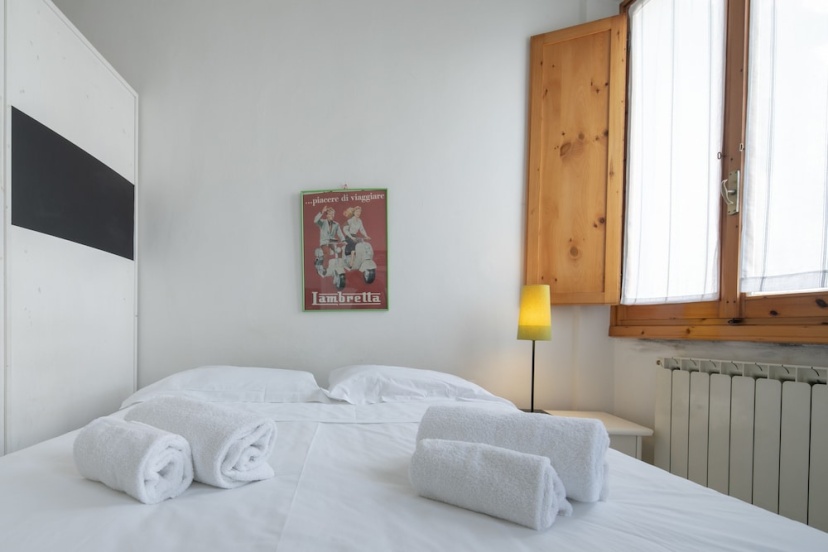 Цены на Santa Croce Apartments by Mmega в Флоренции